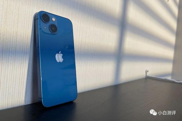 苹果手机蓝色蓝色的苹果真的存在吗-第10张图片-太平洋在线