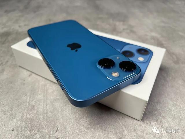 苹果手机蓝色蓝色的苹果真的存在吗-第13张图片-太平洋在线